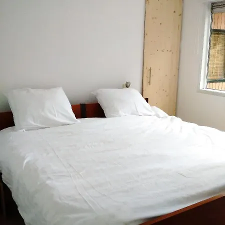 Holiday home Knusse Bungalow Ermelo
